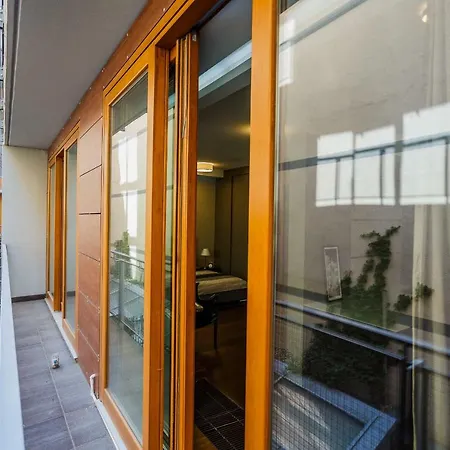 Warszawski Sen-apartament Emilii Plater 10 *